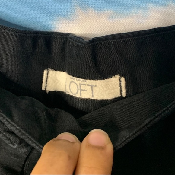 Loft- Black Shorts size 6 - Picture 5 of 10